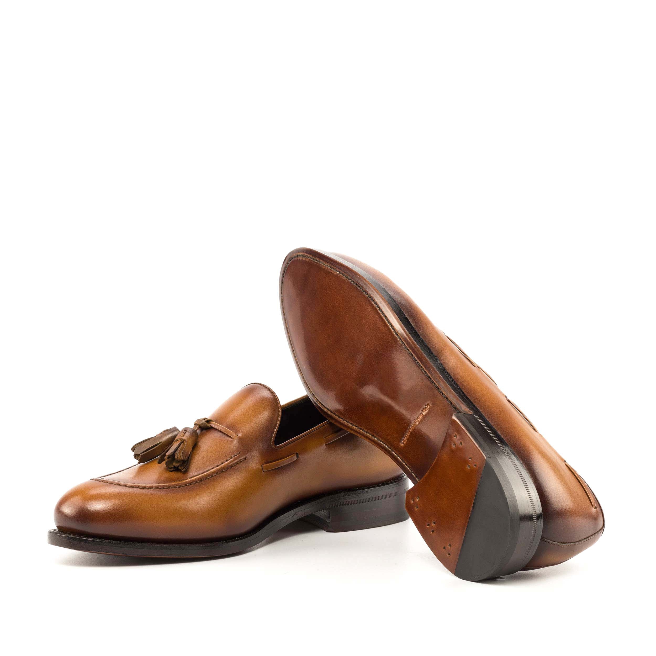 Ravelar - Classic tassel leather loafers for men. Up to size 16US