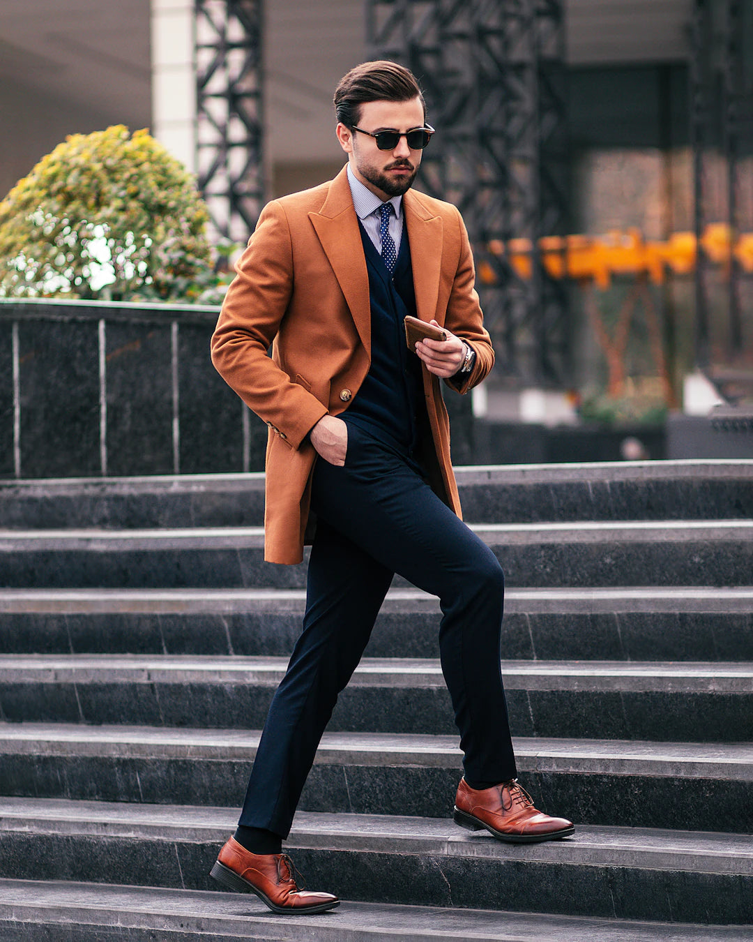 How to Style Men's Dress Shoes with Different Outfits