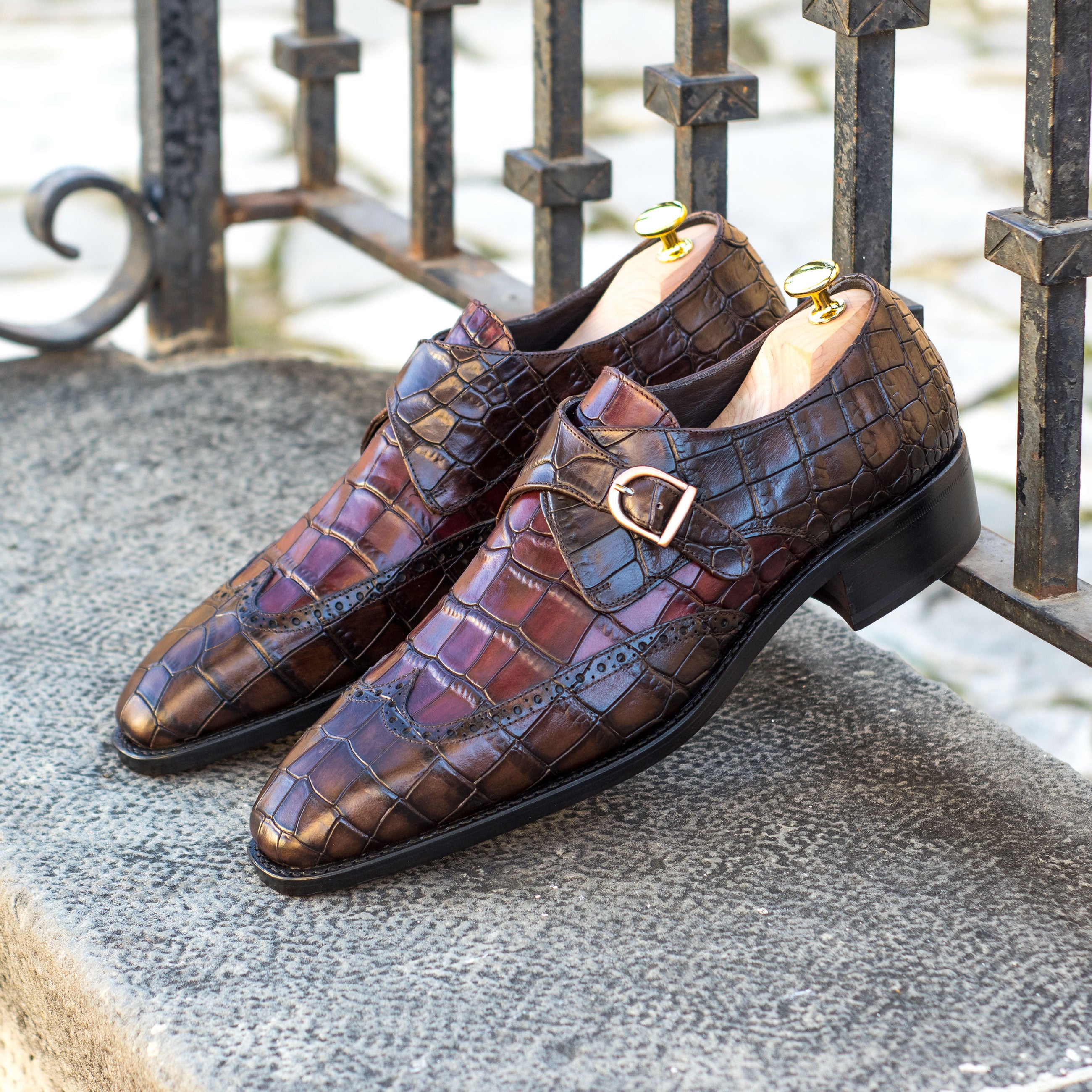 Trolan - Crocodile print embossed leather single monk strap dress shoes