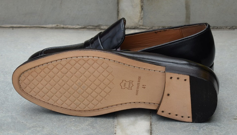 Almani - Leather penny loafers for men