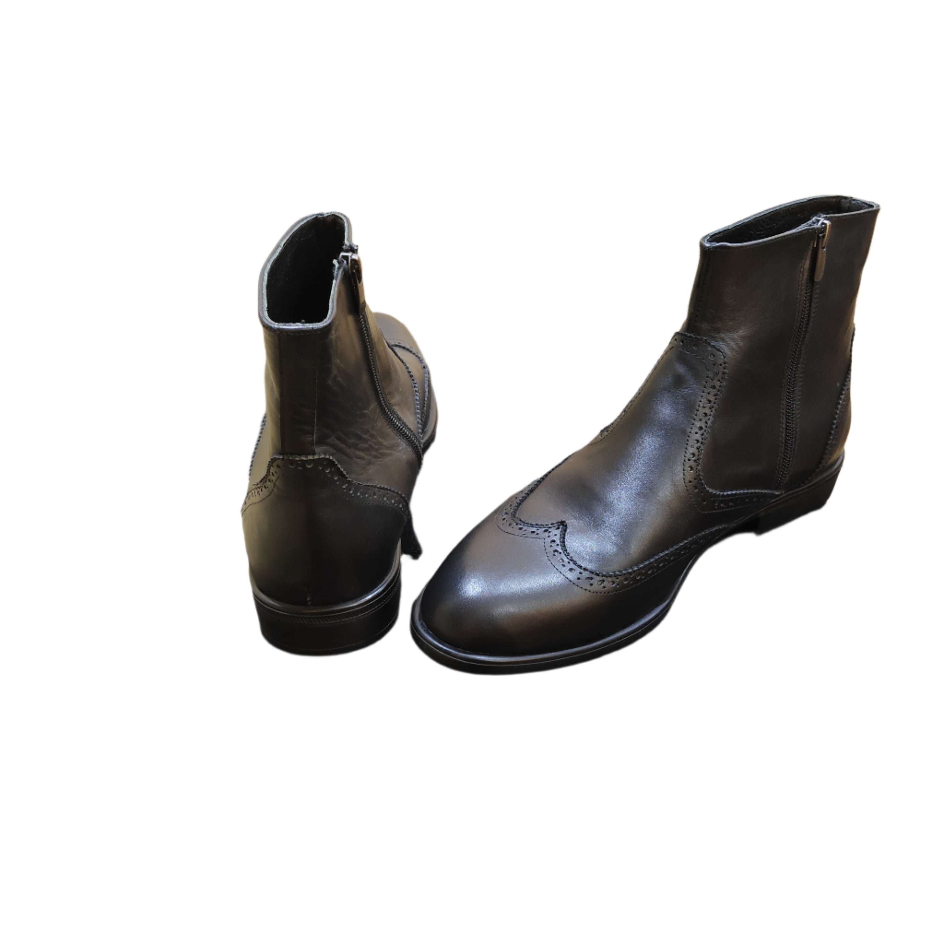 Signature Boots2 - Elegant leather broguing boots with zipper closure