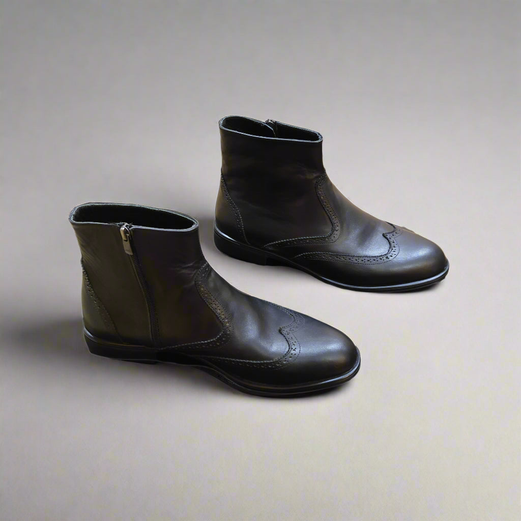 Signature Boots2 - Elegant leather broguing boots with zipper closure