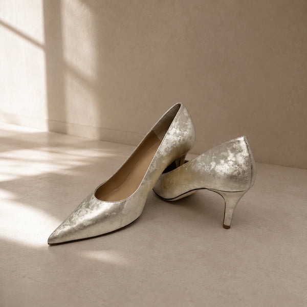 Erisella leather pointed mid-heel pumps for women, view 2 of 3