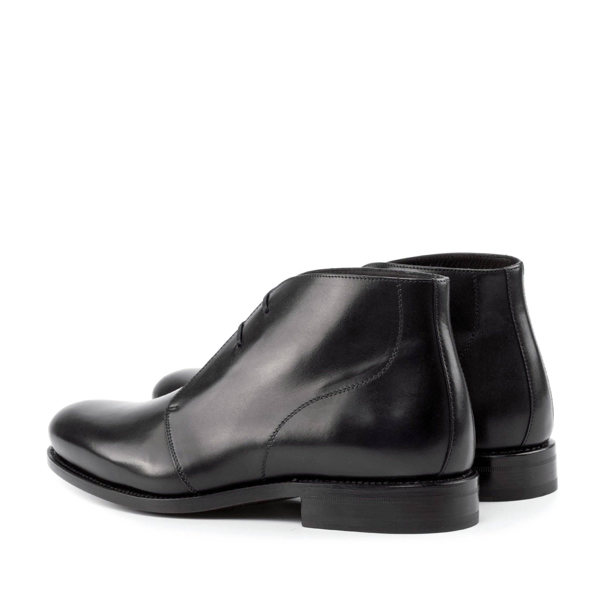 Marquero - Classic Leather Chukka boots for men