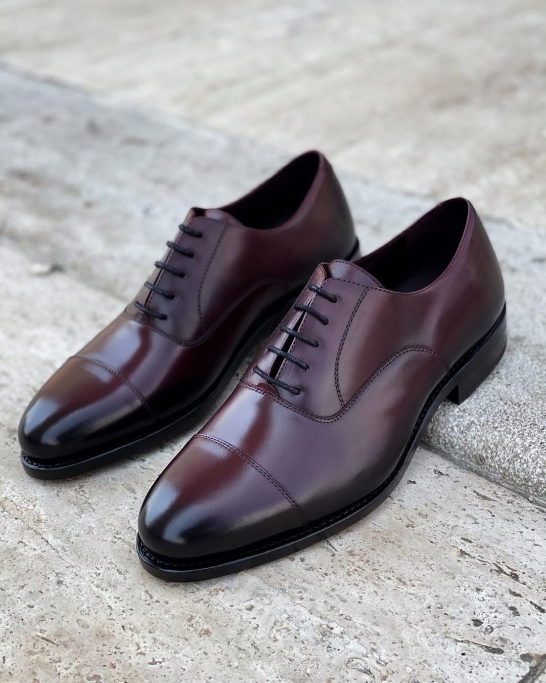 Eston - Handmade burgundy leather oxford dress shoes